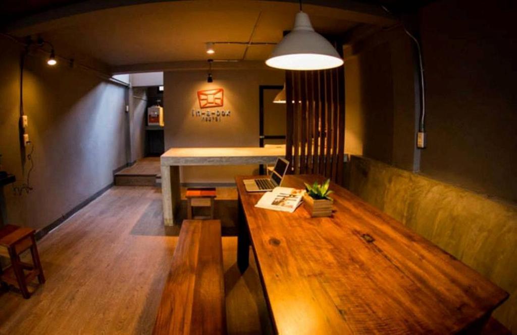 In A Box Hostel Bangkok Exterior foto